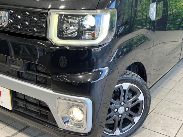 DAIHATSU WAKE 4WD 2015