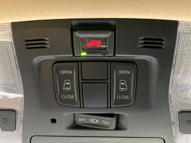 TOYOTA ALPHARD hybrid 4WD 2019