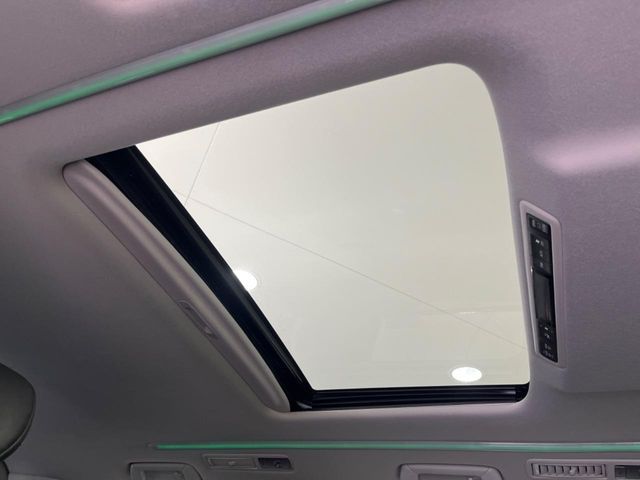 TOYOTA VELLFIRE 2018