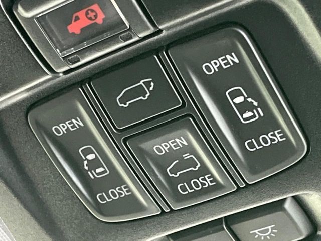 TOYOTA VELLFIRE 2018