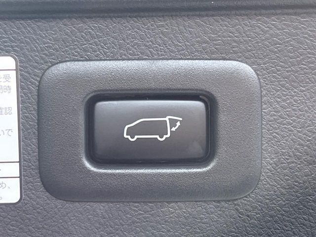 TOYOTA VELLFIRE 2018