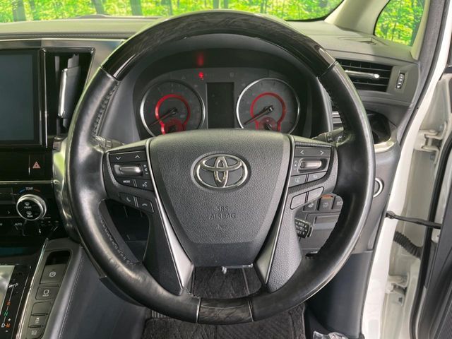 TOYOTA VELLFIRE 2018