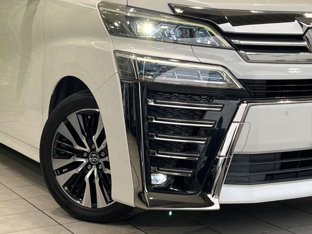 TOYOTA VELLFIRE 2018