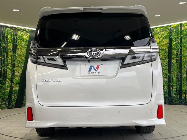 TOYOTA VELLFIRE 2018