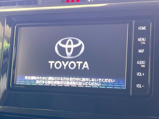 TOYOTA ROOMY 2023