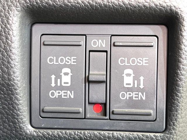 HONDA N BOX CUSTOM 2018