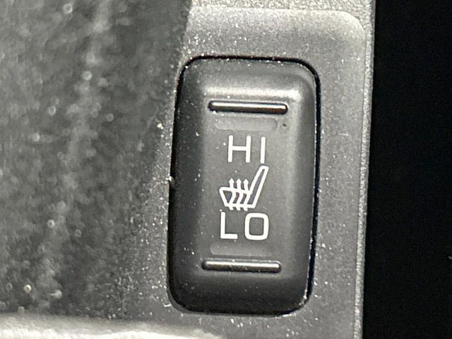 MITSUBISHI DELICA D:5 4WD 2023