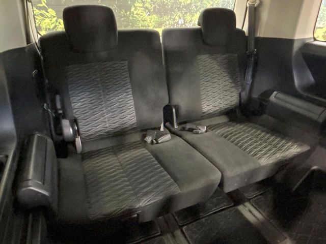 MITSUBISHI DELICA D:5 4WD 2023