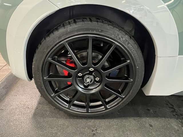 FIAT ABARTH 695 2020