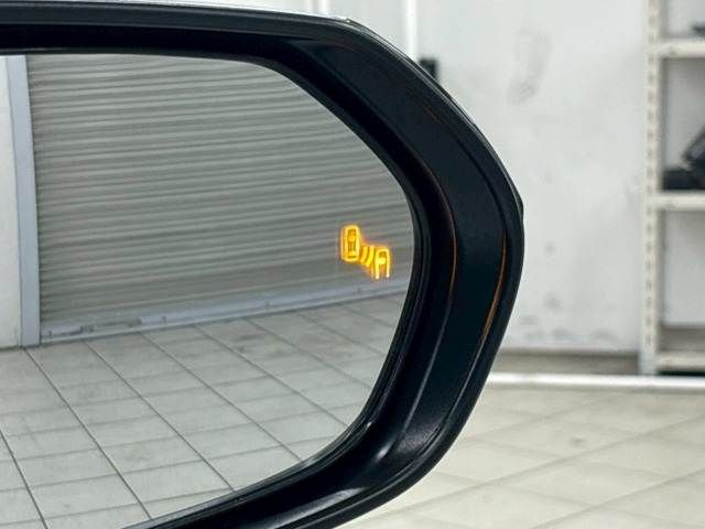 TOYOTA YARIS CROSS HYBRID 2025