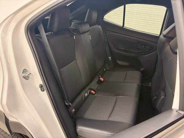 TOYOTA YARIS CROSS HYBRID 2025