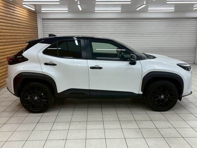 TOYOTA YARIS CROSS HYBRID 2025