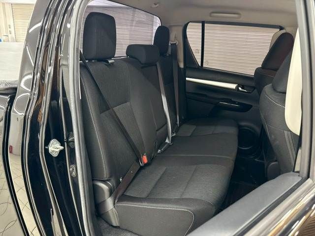 TOYOTA HILUX 4WD 2021