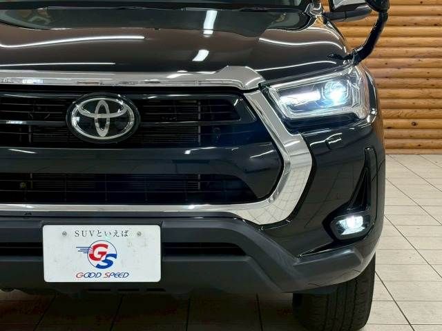 TOYOTA HILUX 4WD 2021