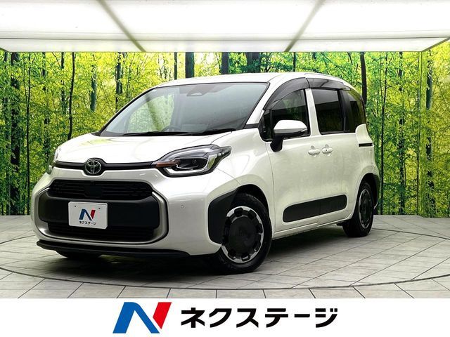 TOYOTA SIENTA HYBRID 2023