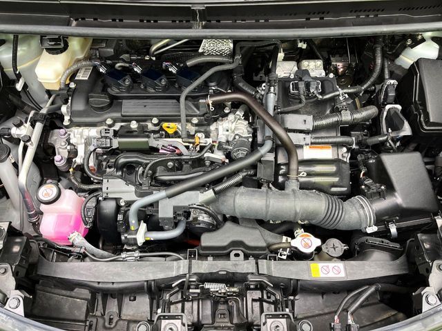 TOYOTA SIENTA HYBRID 2023