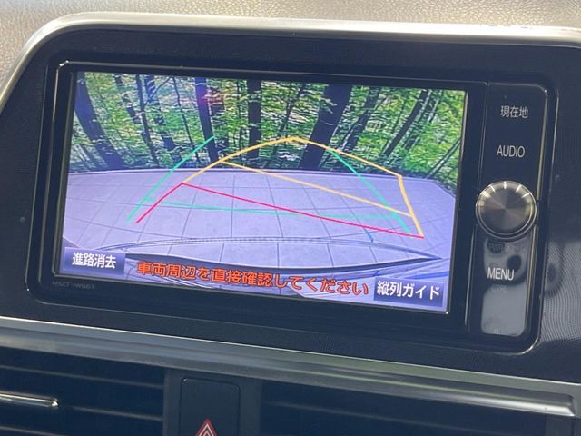 TOYOTA SIENTA HYBRID 2016