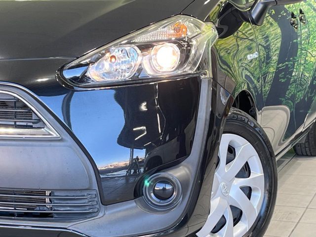 TOYOTA SIENTA HYBRID 2016
