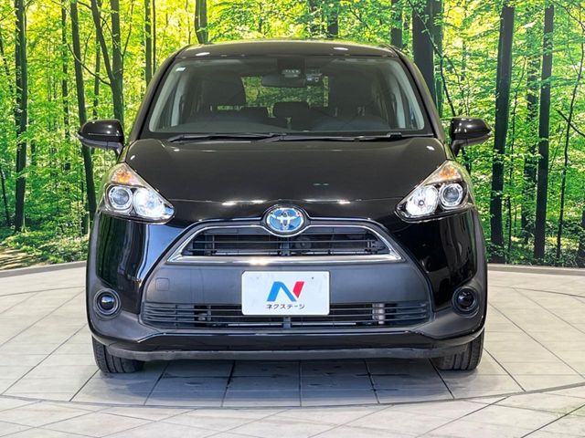 TOYOTA SIENTA HYBRID 2016