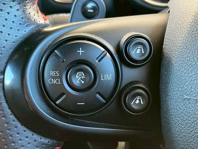 BMW BMW MINI CROSSOVER 2018