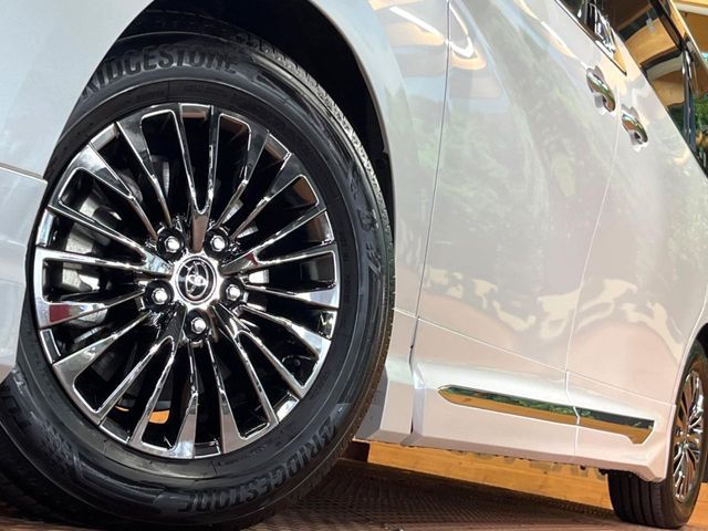 TOYOTA ALPHARD hybrid 2025