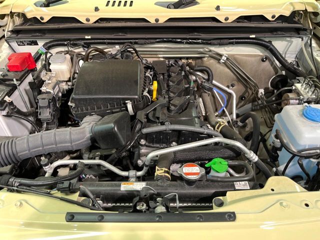 SUZUKI JIMNY SIERRA 2023