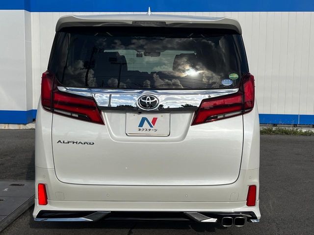 TOYOTA ALPHARD 2018