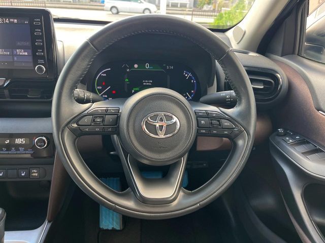 TOYOTA YARIS CROSS HYBRID 2020