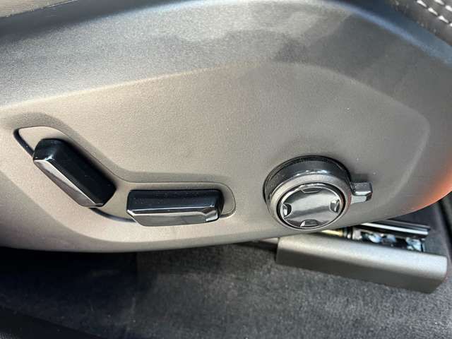 VOLVO VOLVO XC60 2023