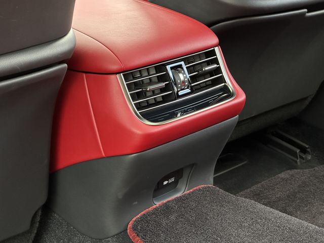 TOYOTA LEXUS LS500 2019