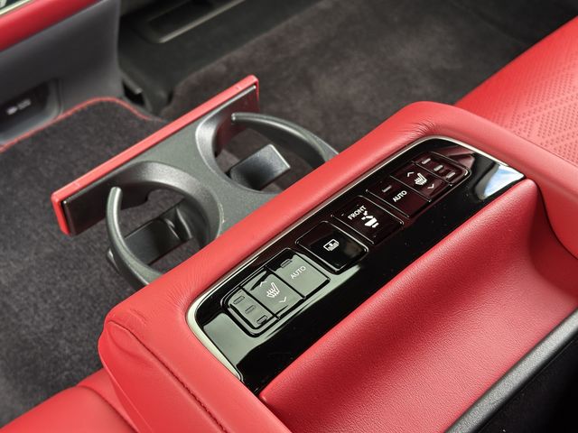 TOYOTA LEXUS LS500 2019