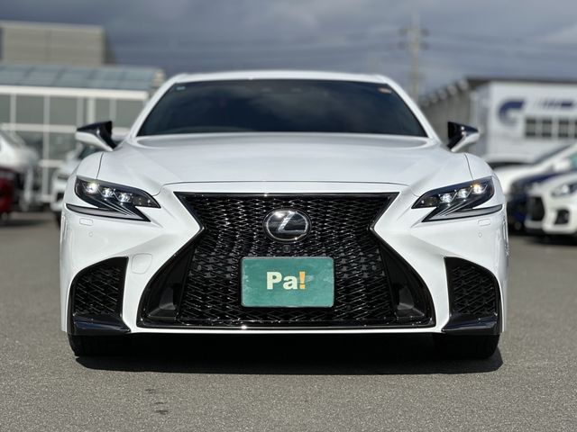 TOYOTA LEXUS LS500 2019