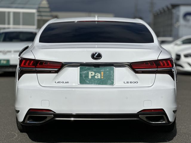 TOYOTA LEXUS LS500 2019