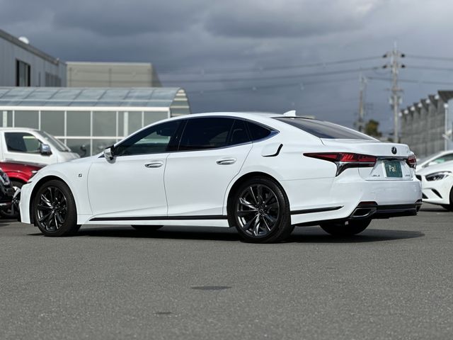 TOYOTA LEXUS LS500 2019