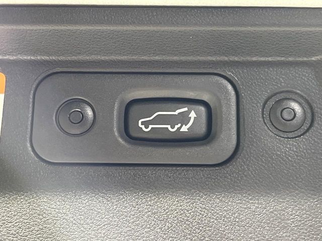 MITSUBISHI DELICA D:5 4WD 2024