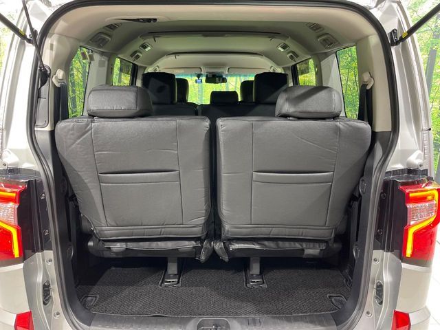 MITSUBISHI DELICA D:5 4WD 2024