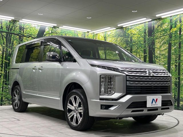 MITSUBISHI DELICA D:5 4WD 2024