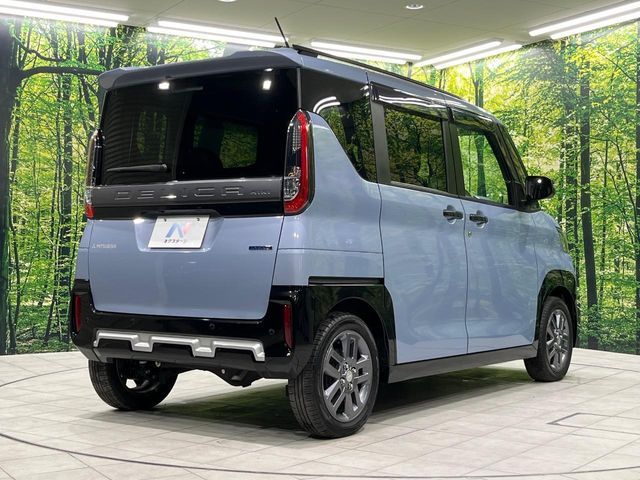 MITSUBISHI DELICA MINI 2024