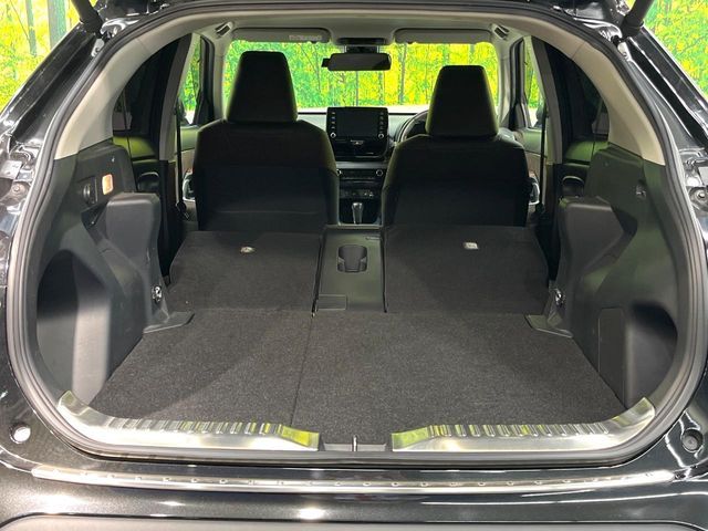 TOYOTA YARIS CROSS HYBRID 2023