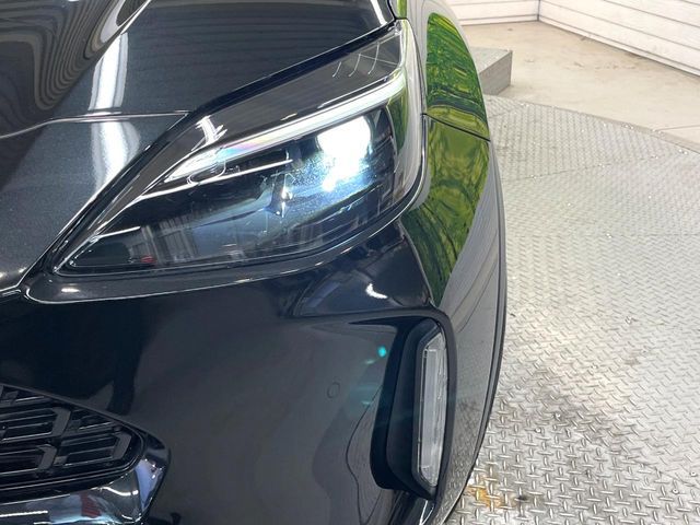 TOYOTA YARIS CROSS HYBRID 2023