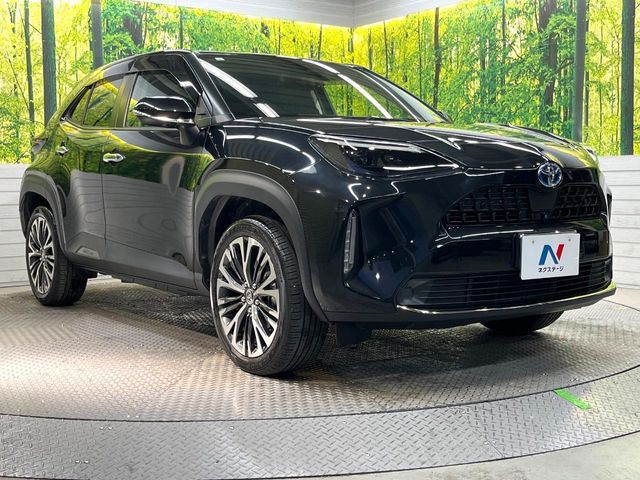 TOYOTA YARIS CROSS HYBRID 2023