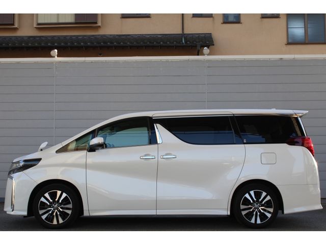 TOYOTA ALPHARD 2021
