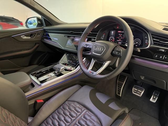 AUDI AUDI RS Q8 2024