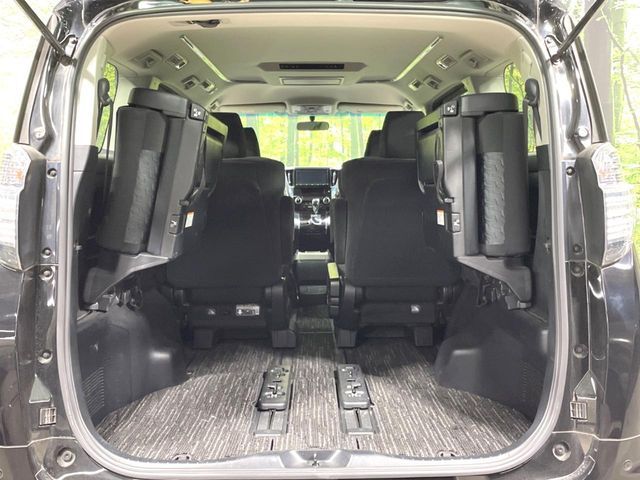 TOYOTA VELLFIRE 2016