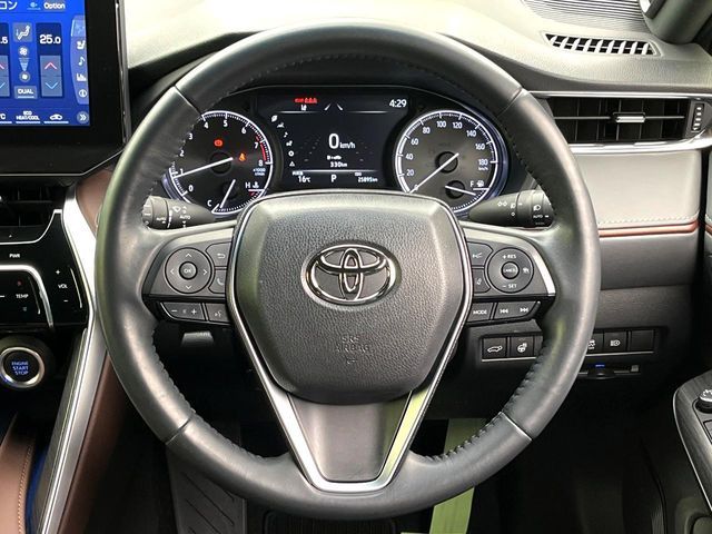 TOYOTA HARRIER 2WD 2022