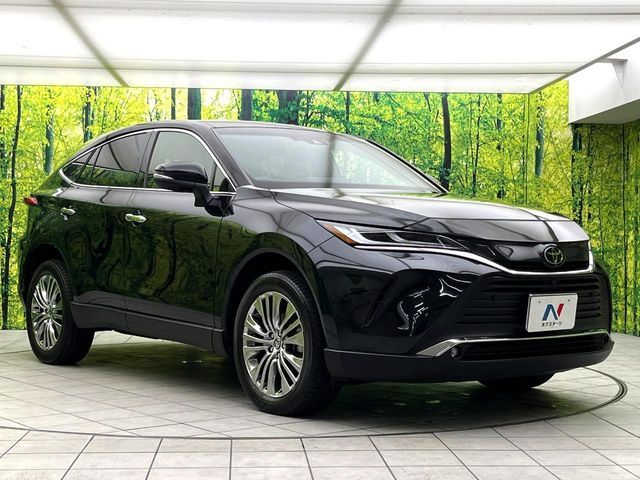 TOYOTA HARRIER 2WD 2022