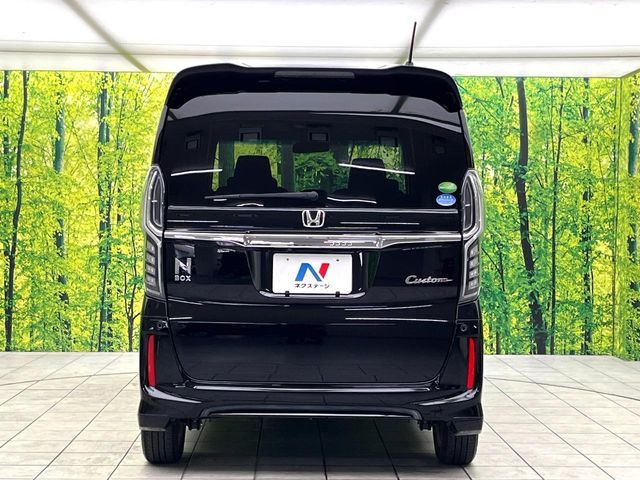 HONDA N BOX CUSTOM 2019