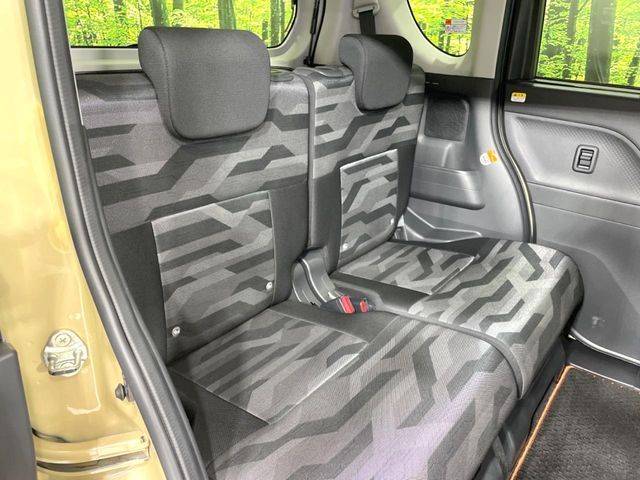 DAIHATSU TANTO FAN CROSS 2023