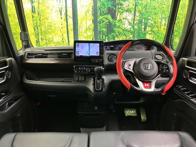 HONDA N BOX CUSTOM 2019