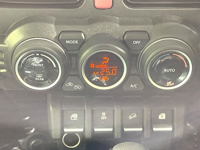 SUZUKI JIMNY NOMADE 2025